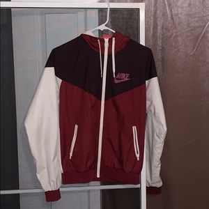 BUY 1 GET 1 FREE Nike Windbreaker